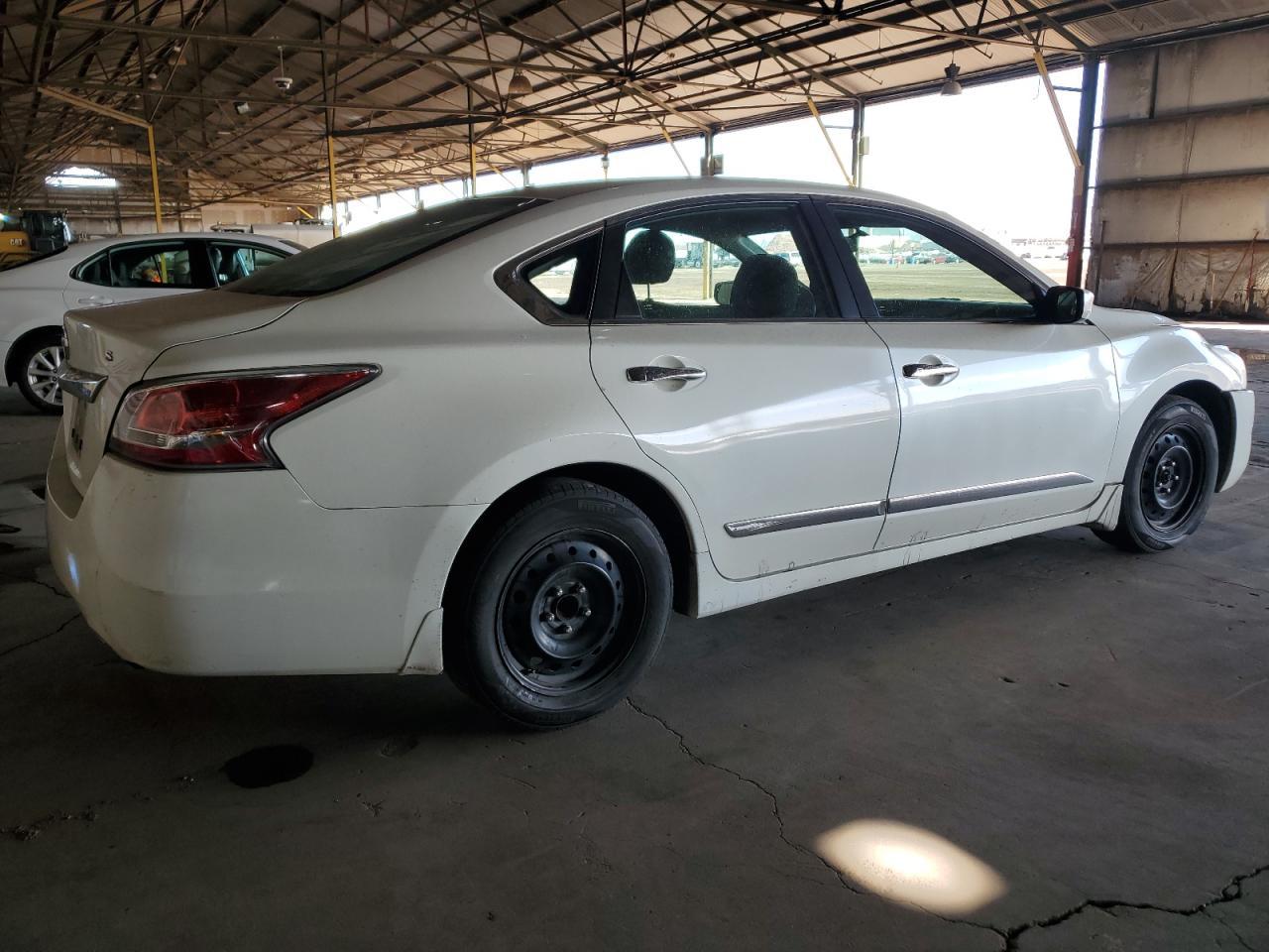 2015 NISSAN ALTIMA 2.5 - Фото 3