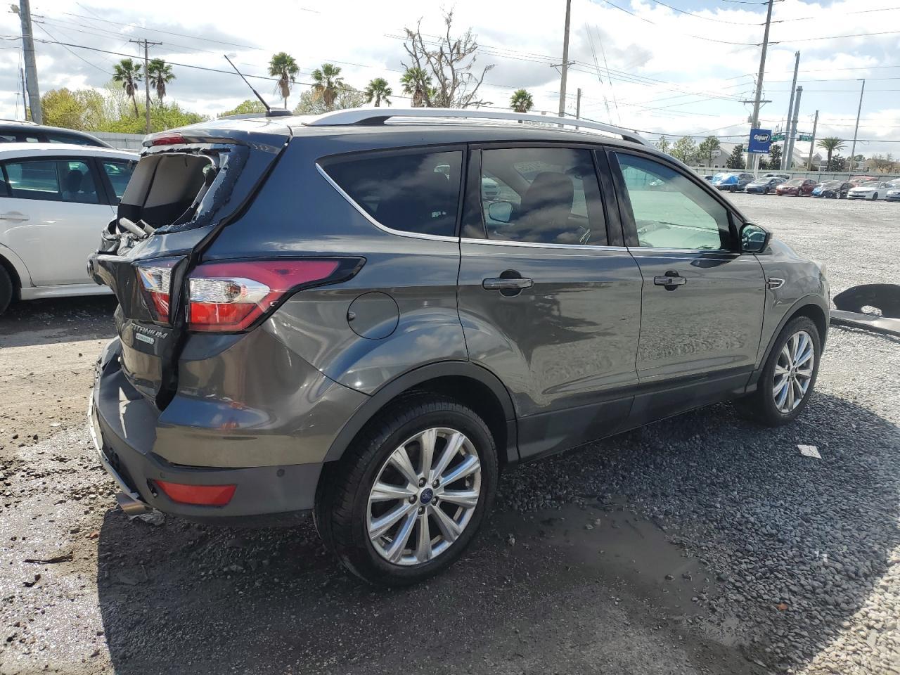 2017 FORD ESCAPE TIT - Image 3