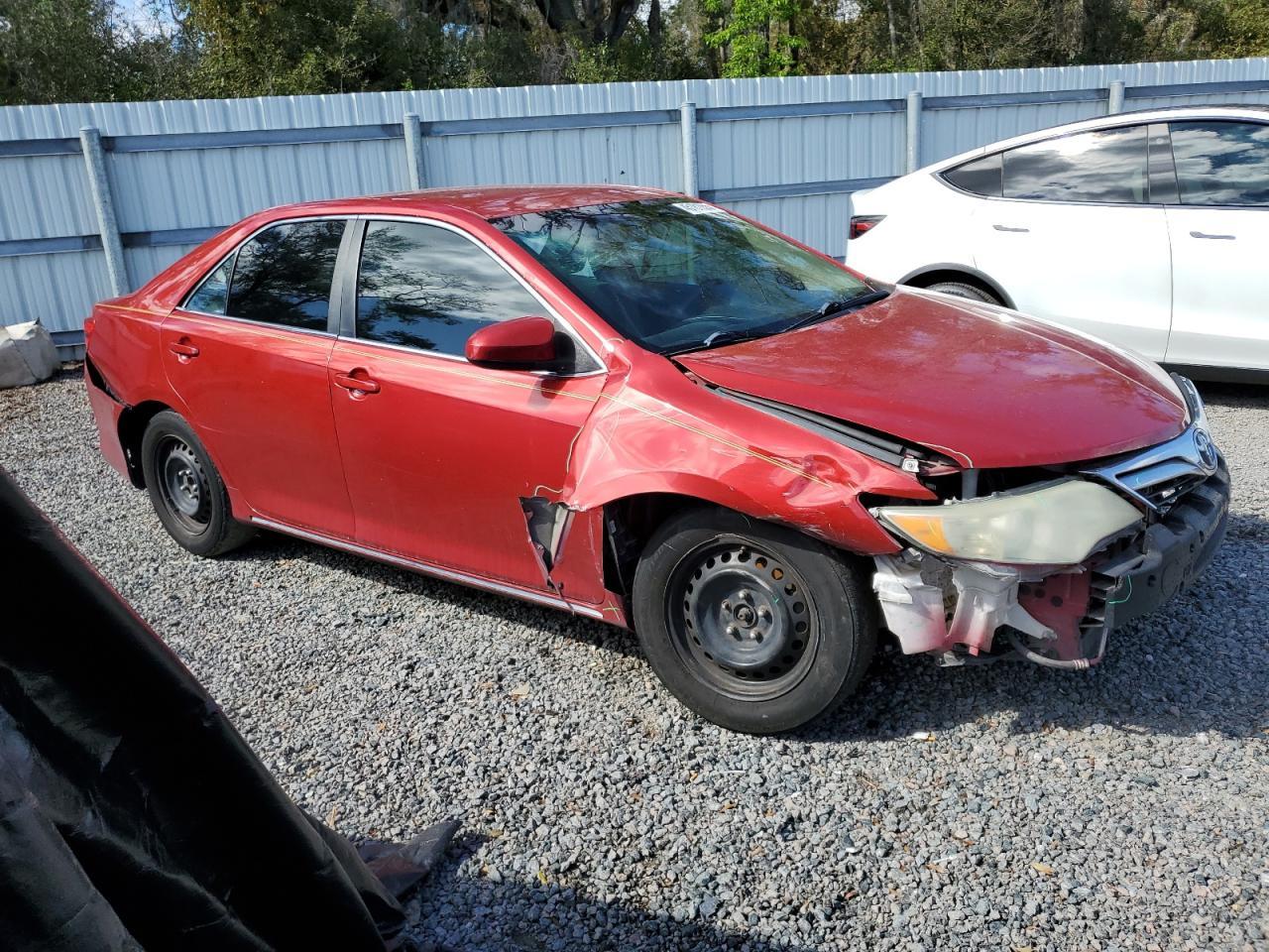 2013 TOYOTA CAMRY L - Фото 4