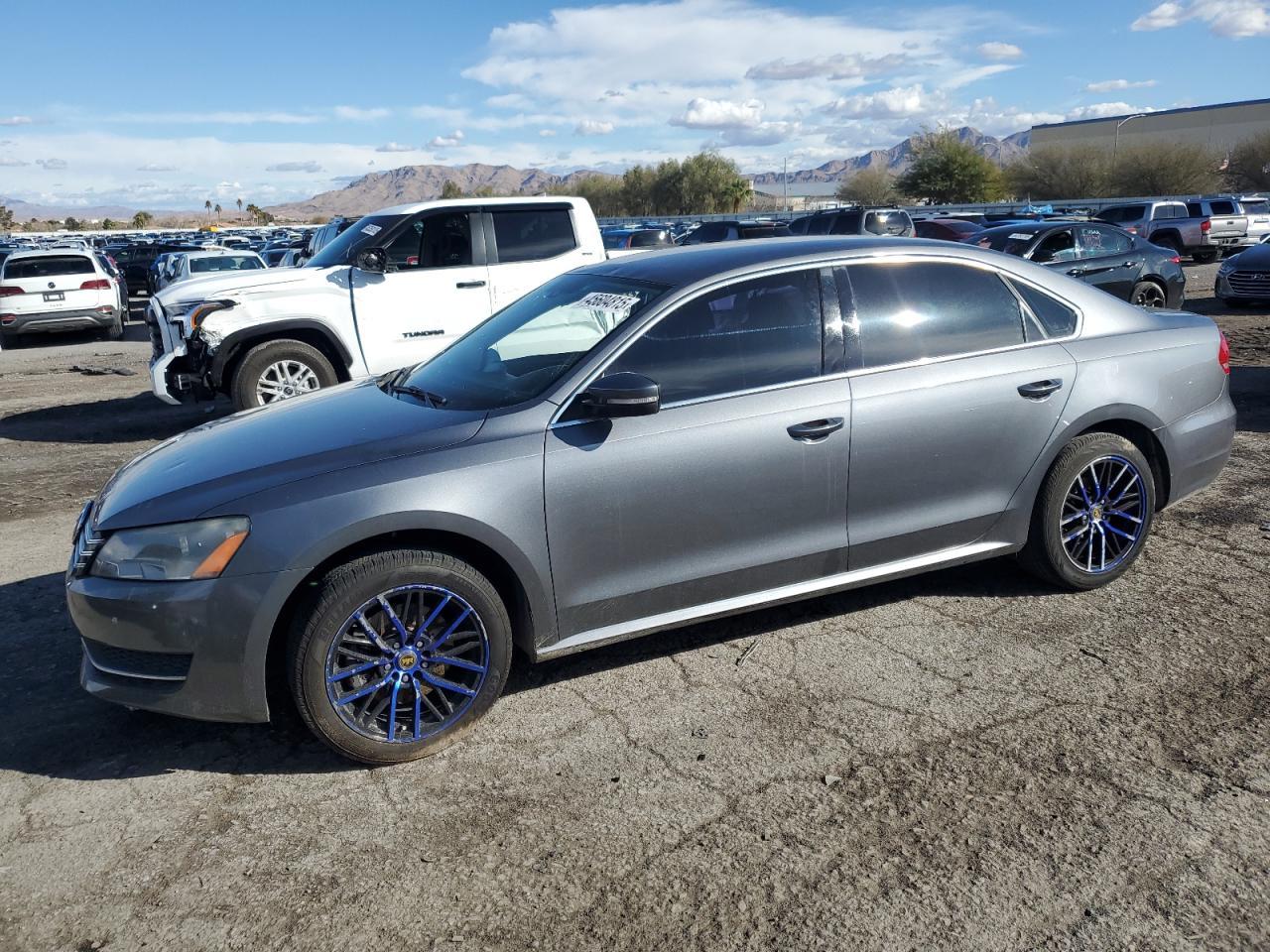 2015 VOLKSWAGEN PASSAT SE
