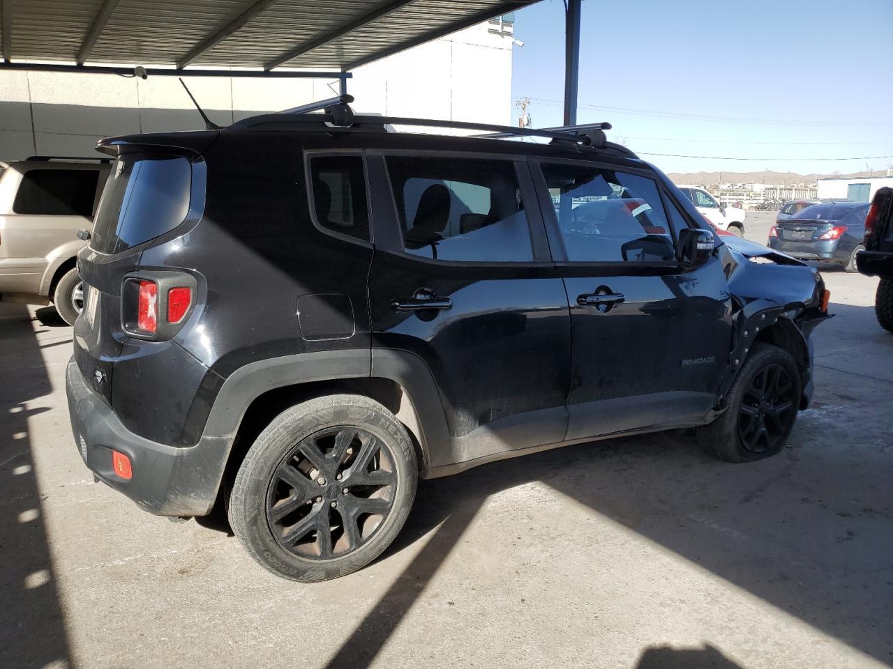 2016 JEEP RENEGADE L - Image 3