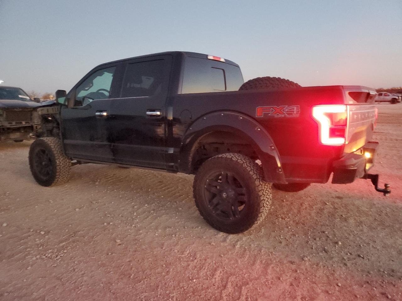 2017 FORD F150 SUPER - Фото 2