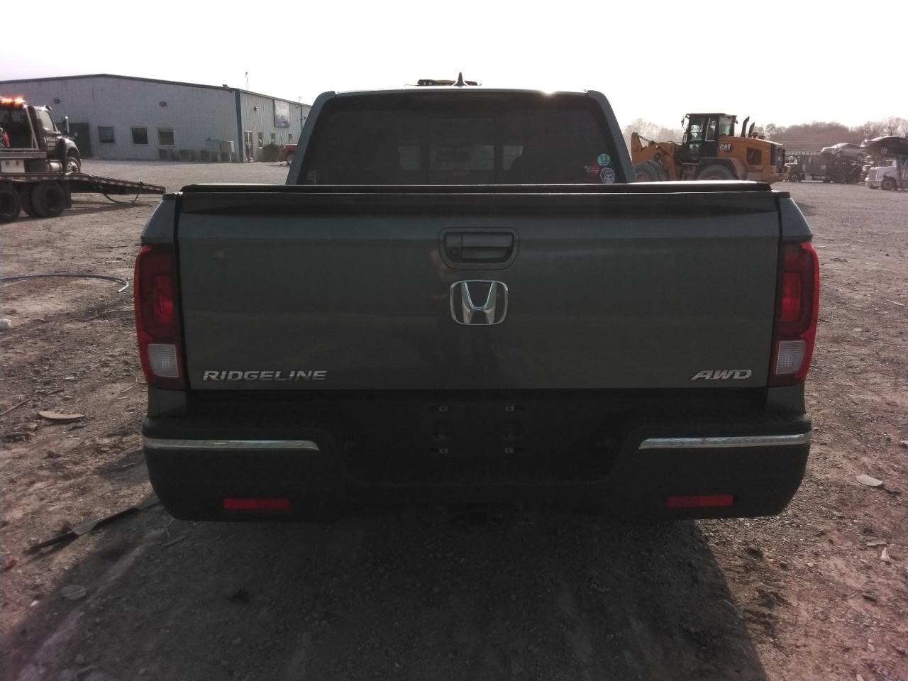 2019 HONDA RIDGELINE - Фото 6