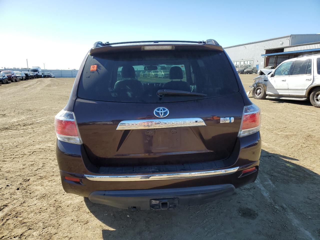 2011 TOYOTA HIGHLANDER - Фото 6