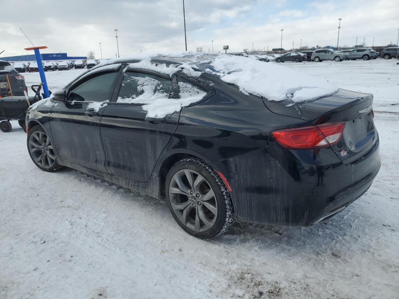 2015 CHRYSLER 200 S - Фото 2