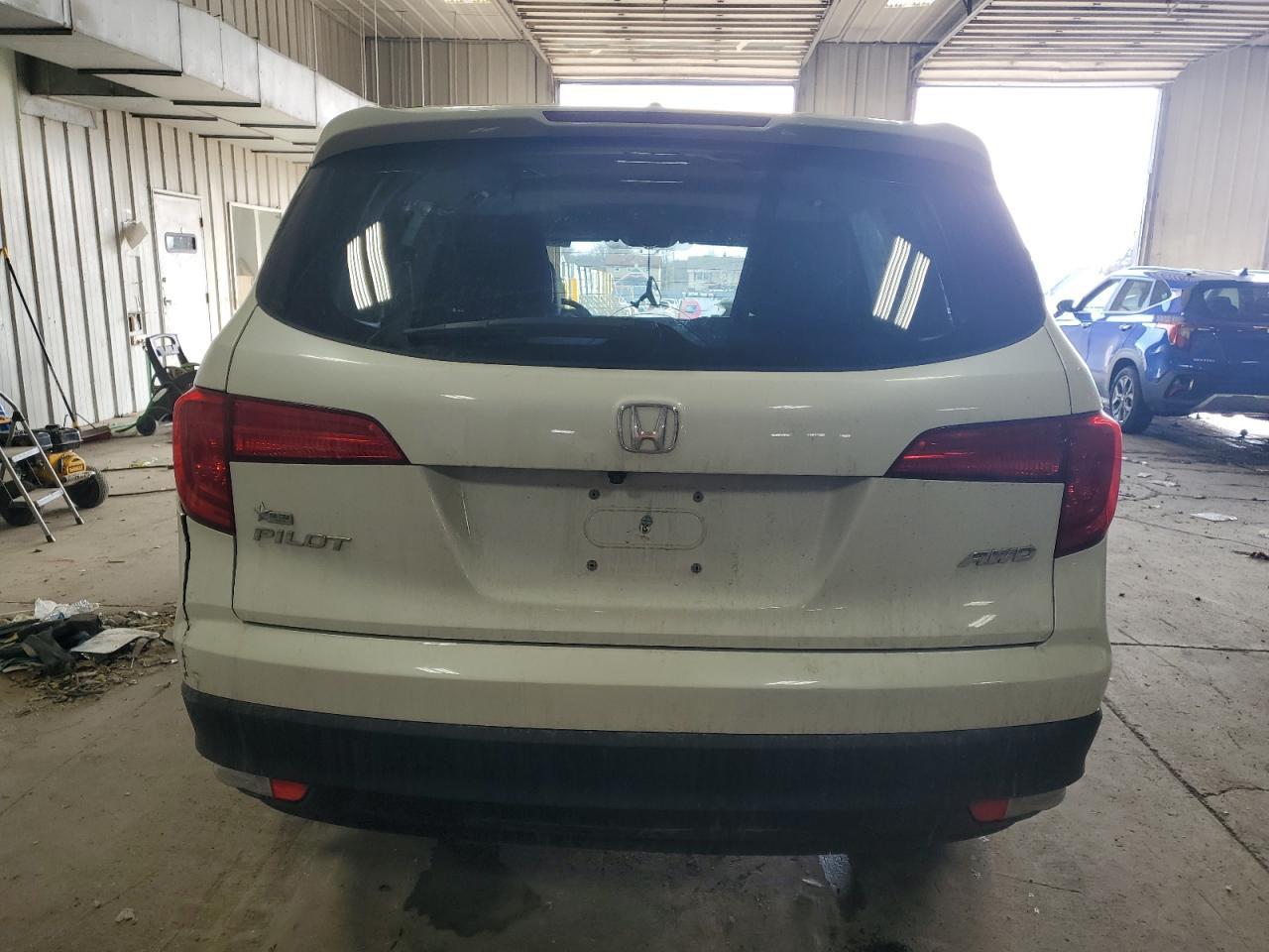 2017 HONDA PILOT EXL - Фото 6