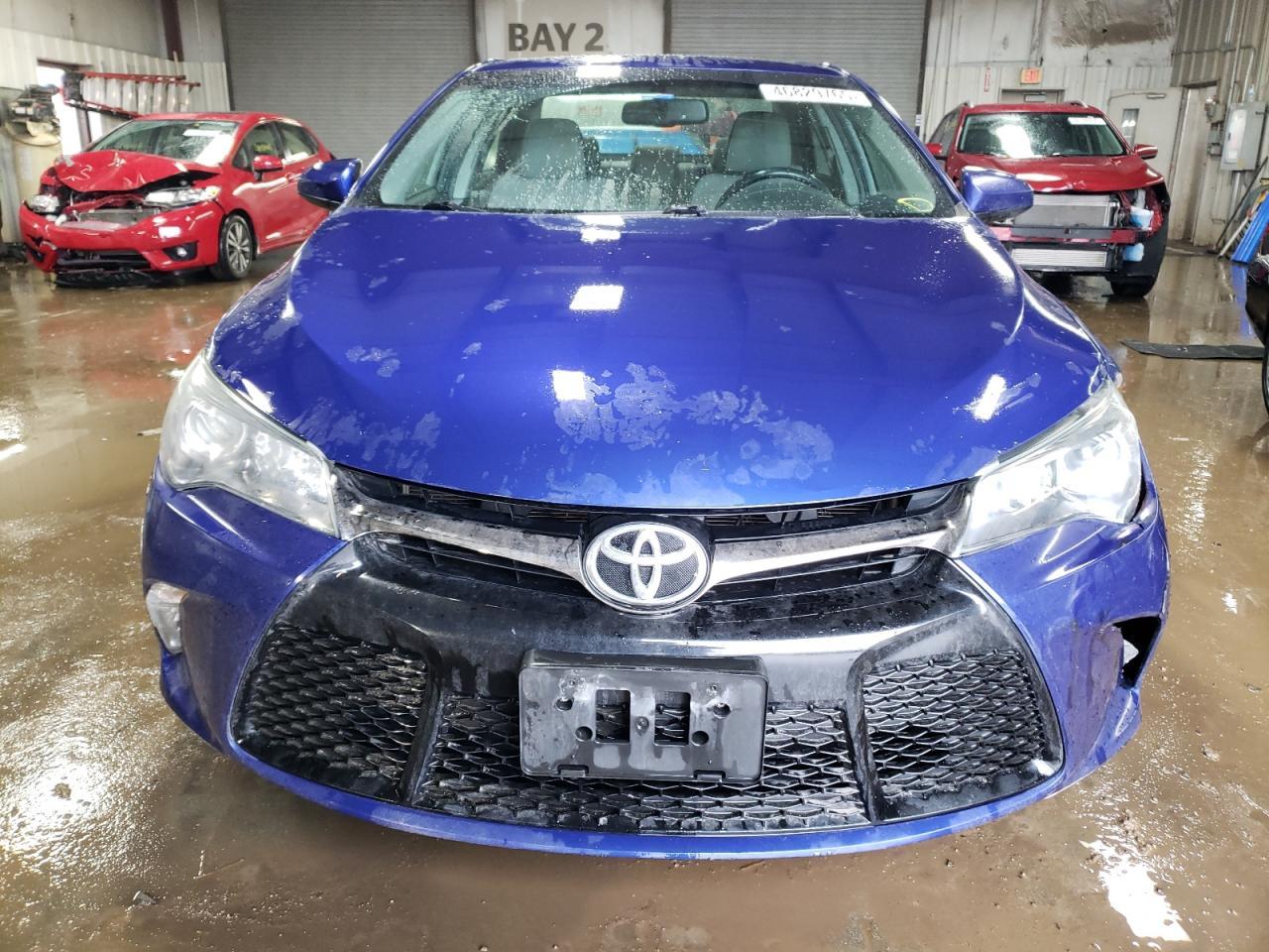 2015 TOYOTA CAMRY LE - Фото 5