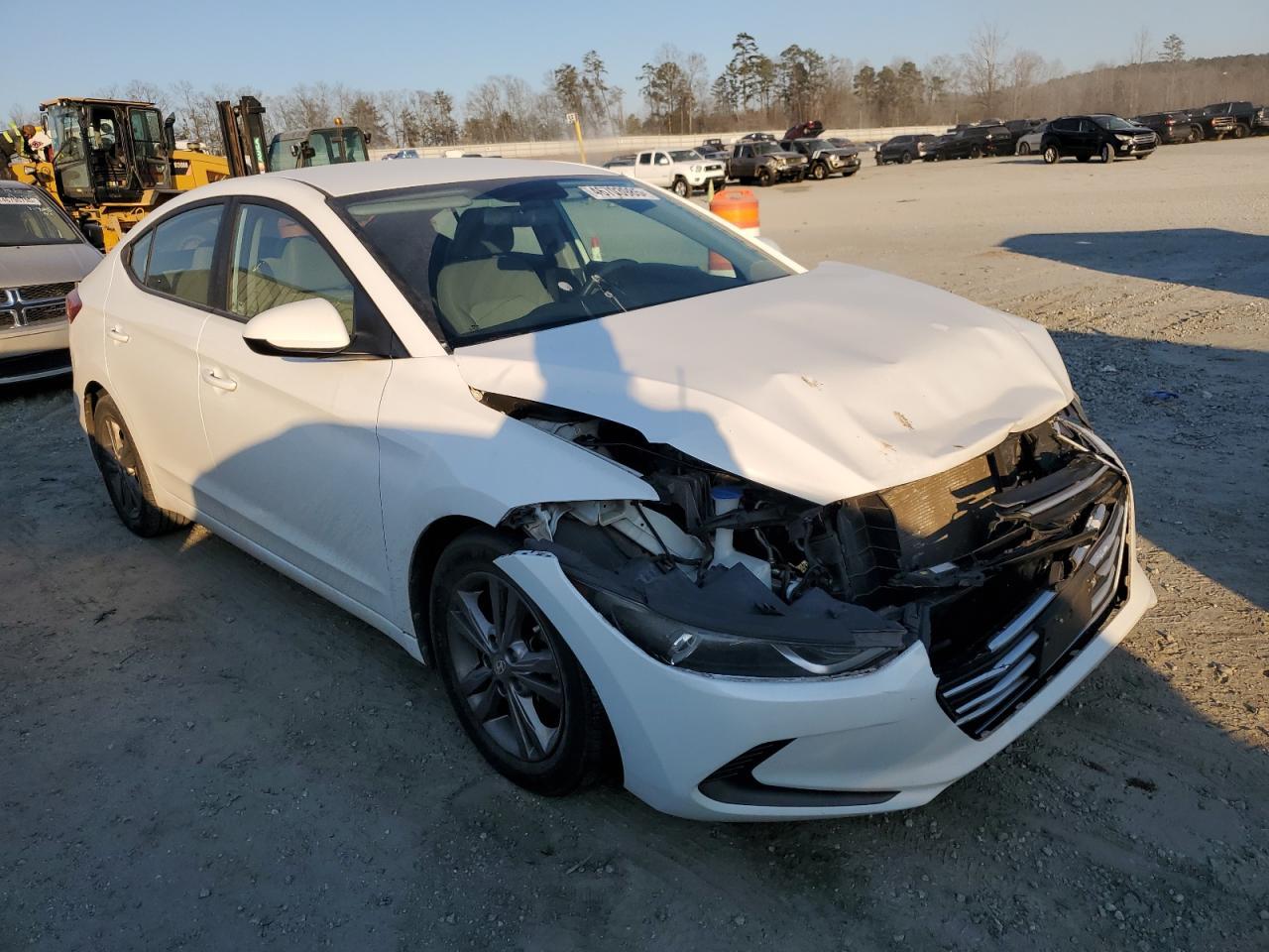 2017 HYUNDAI ELANTRA SE - Image 4