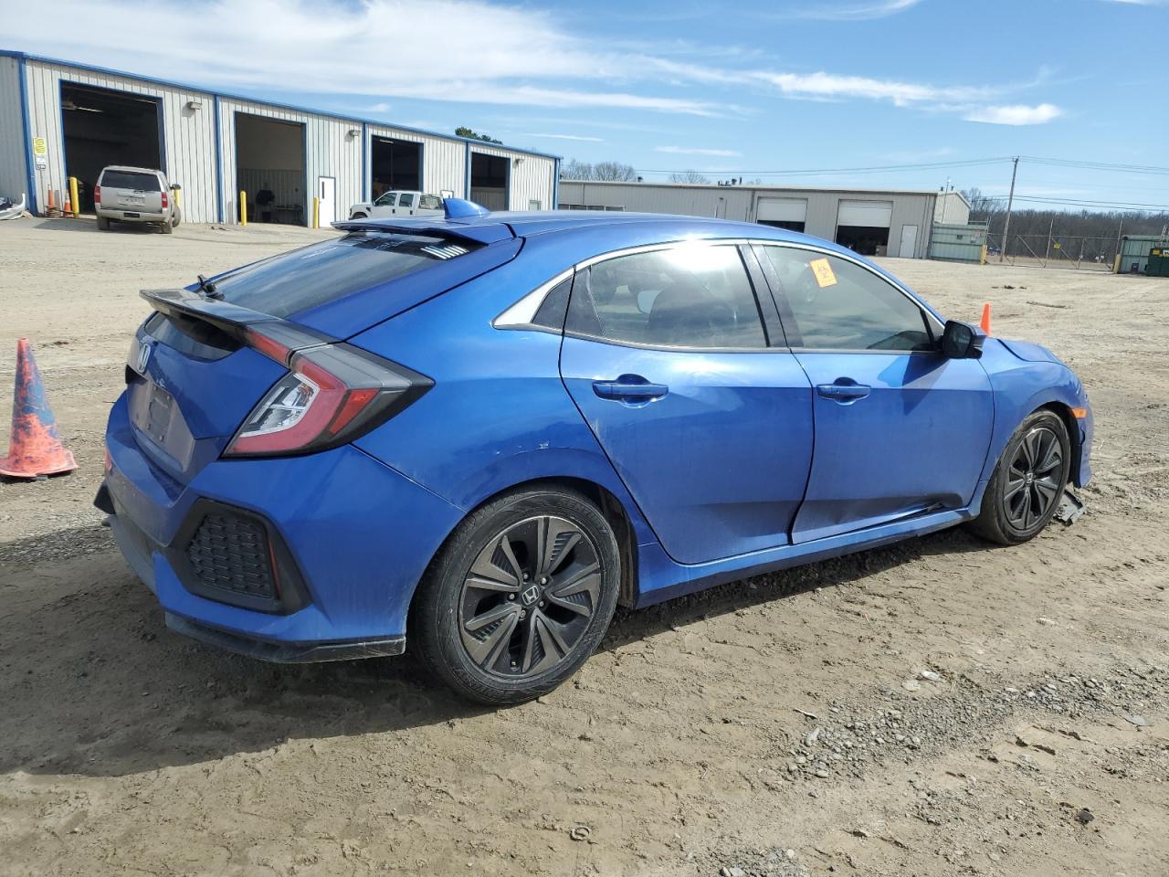 2018 HONDA CIVIC EX - Фото 3