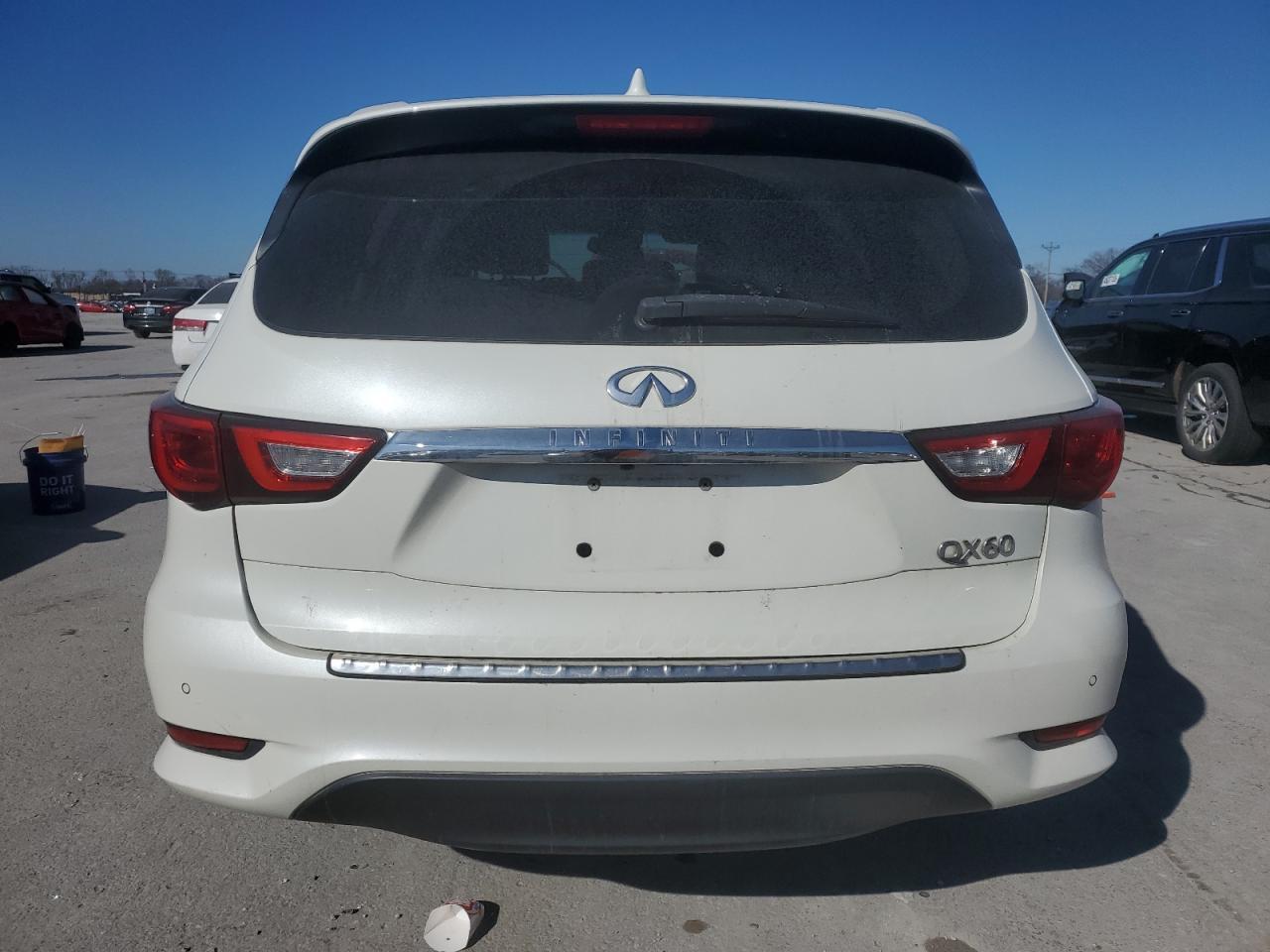 2016 INFINITI QX60 - Image 6