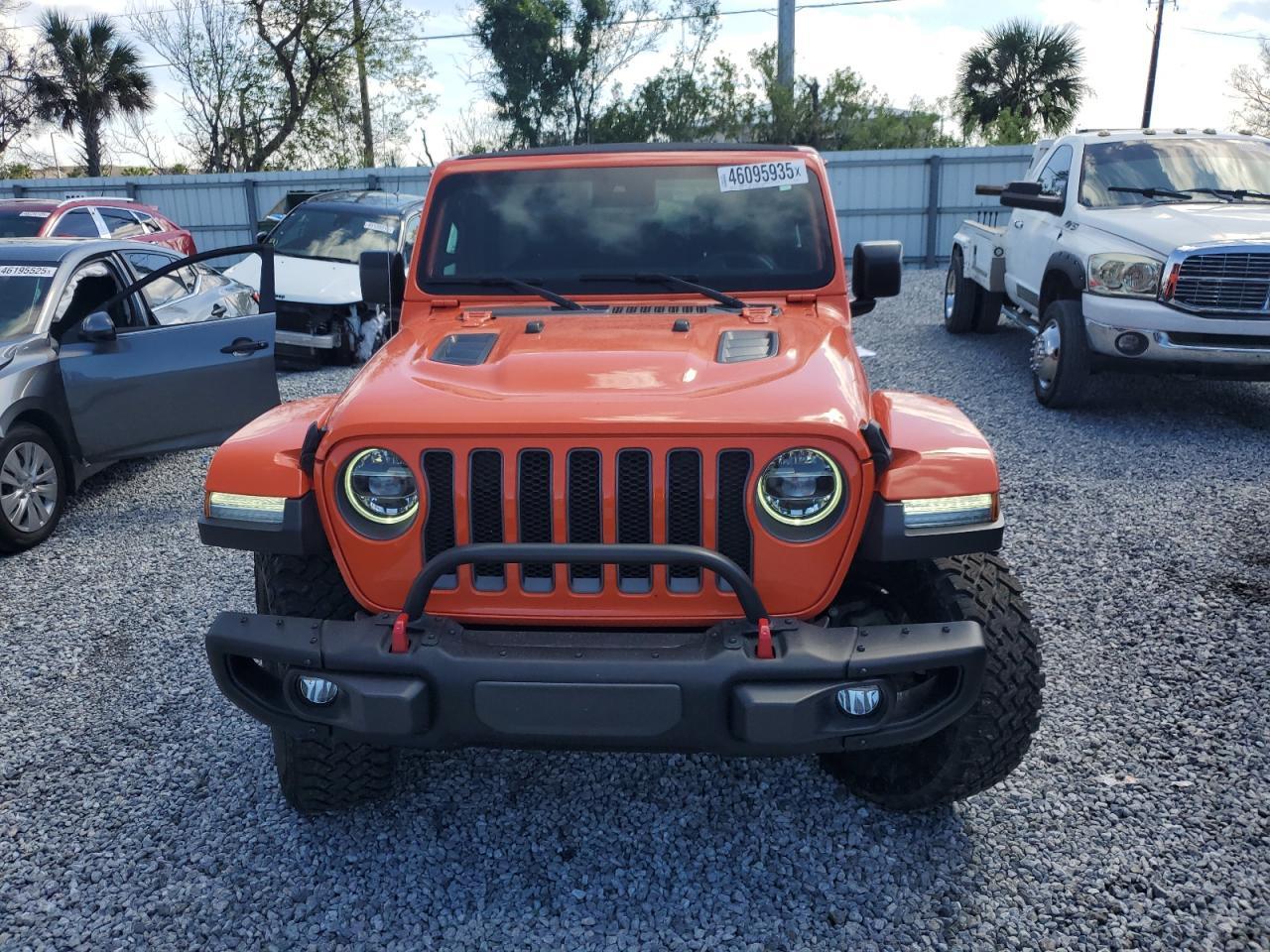 2019 JEEP WRANGLER U - Image 5