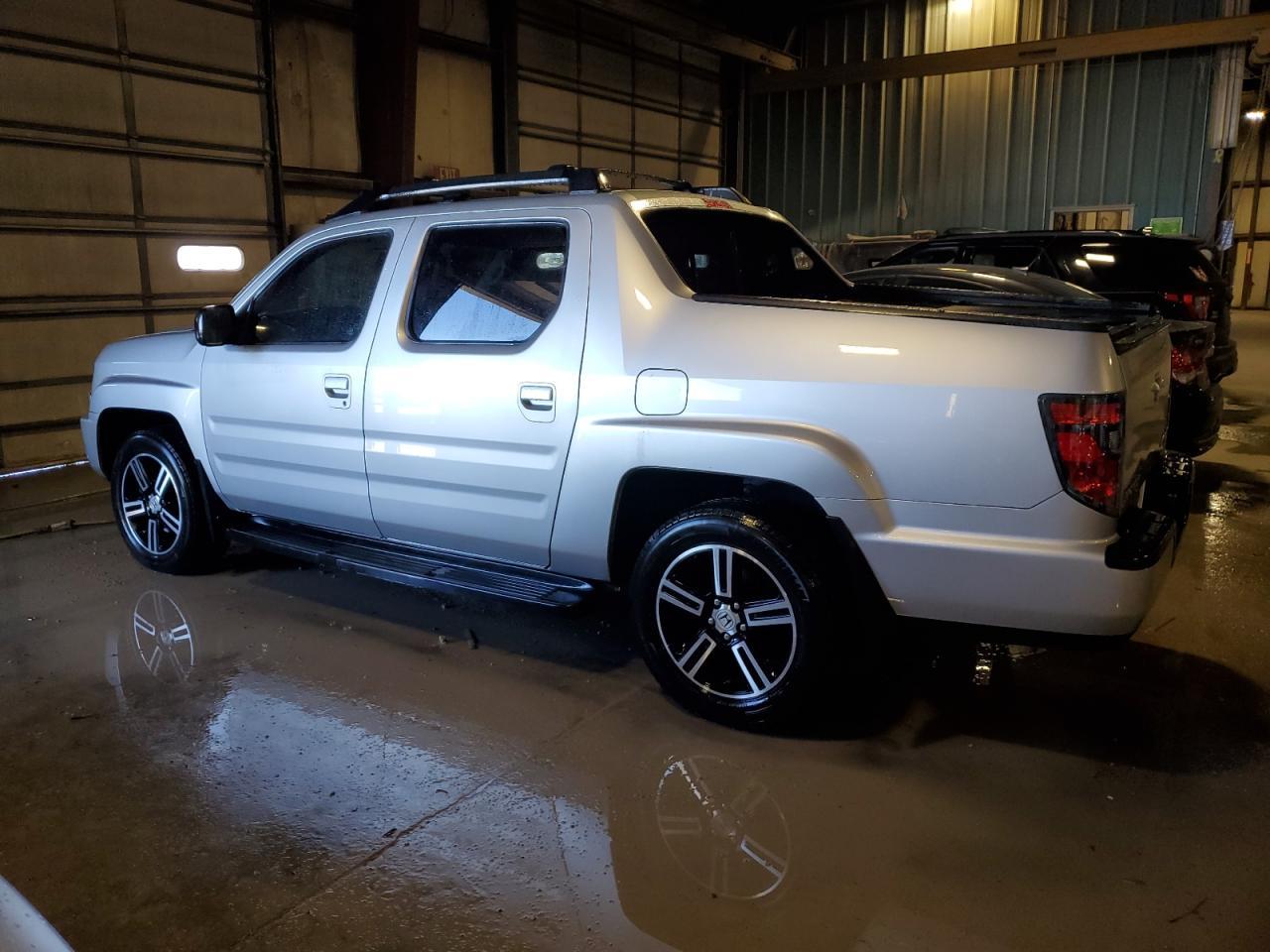 2013 HONDA RIDGELINE - Image 2