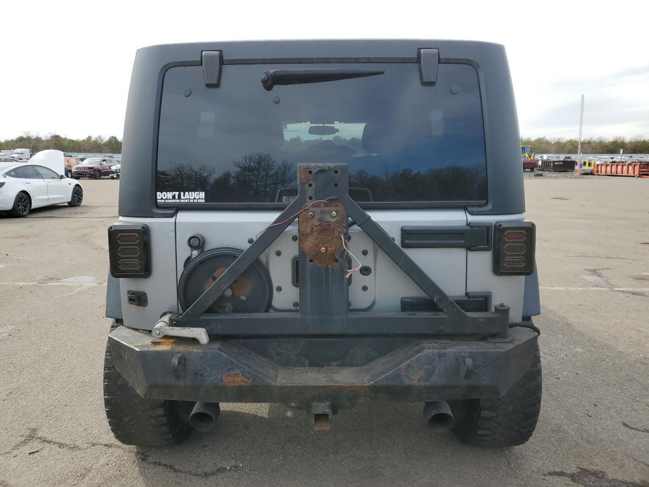 2017 JEEP WRANGLER U - Фото 6
