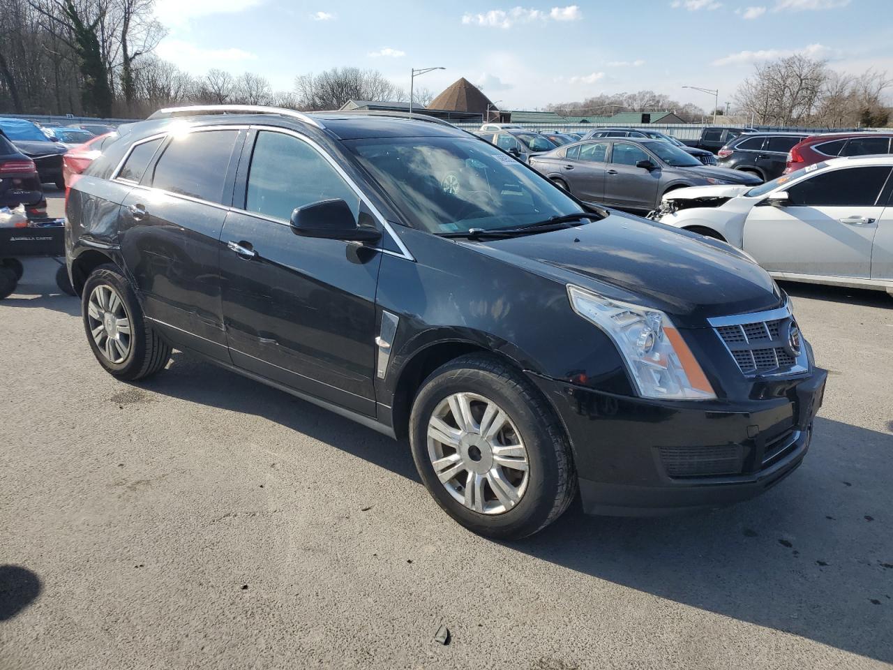 2011 CADILLAC SRX LUXURY - Image 4