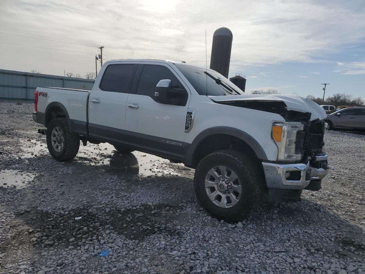 2017 FORD F250 SUPER - Image 4
