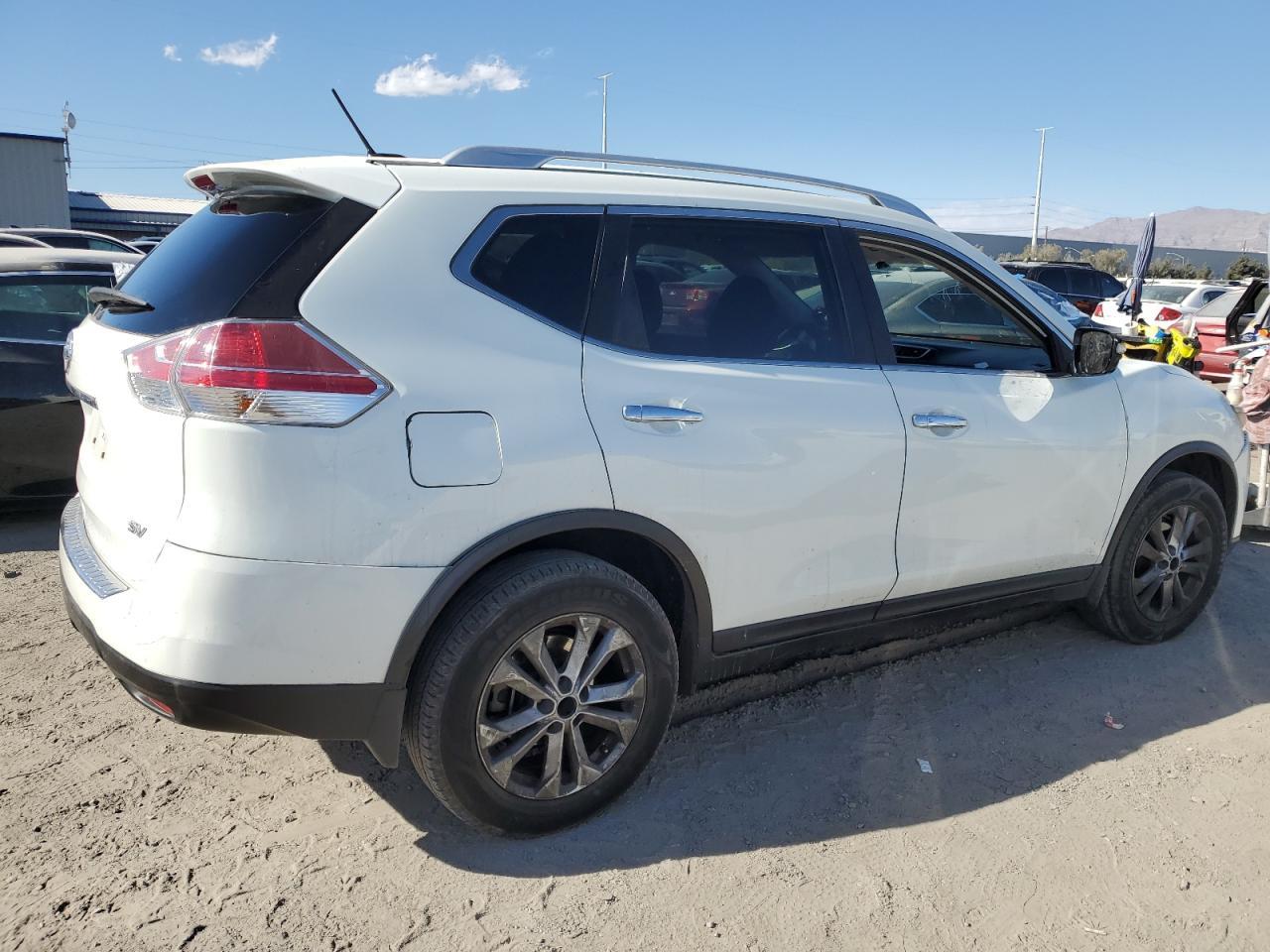 2015 NISSAN ROGUE S - Image 3