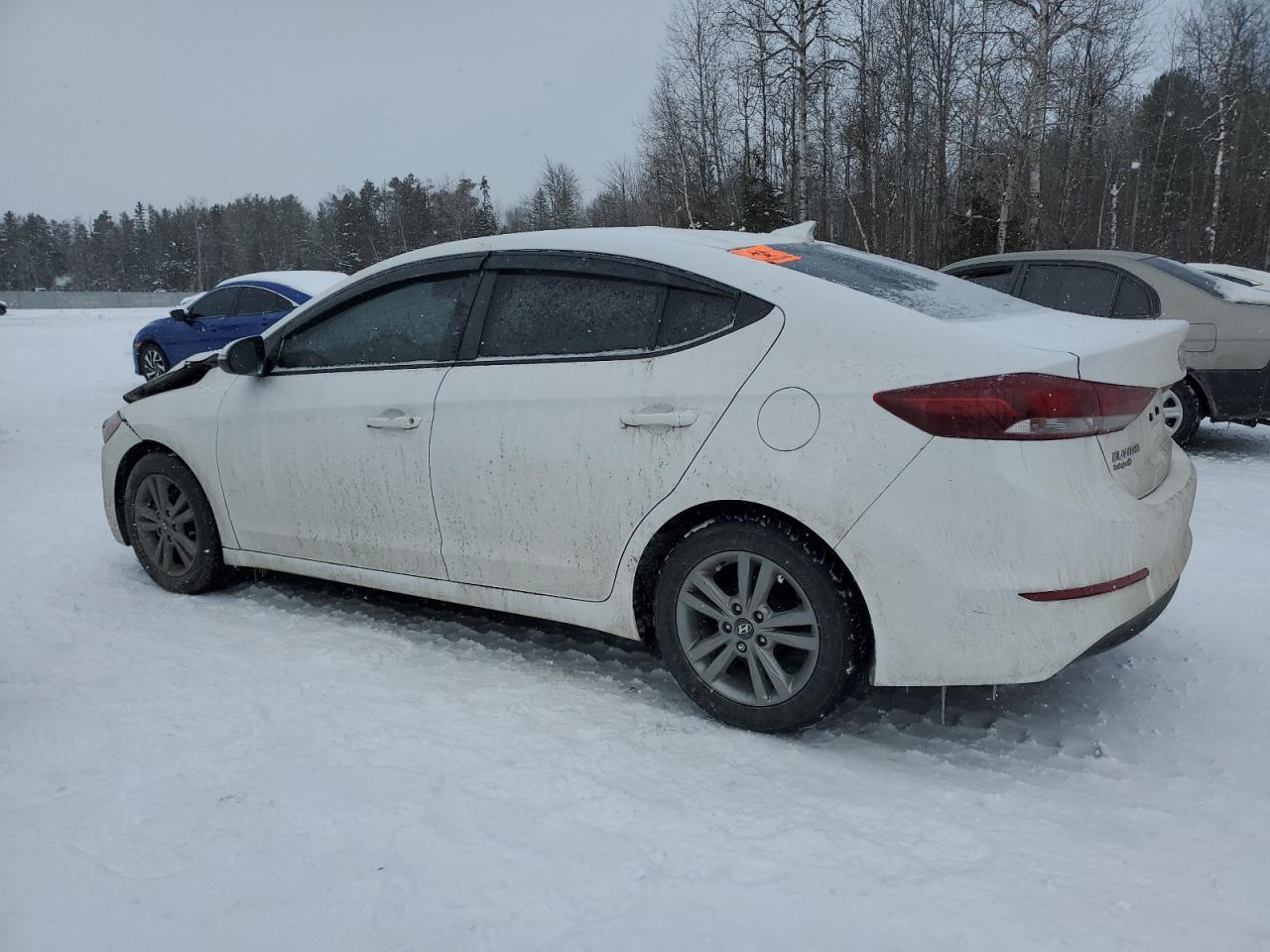 2017 HYUNDAI ELANTRA SE - Фото 2