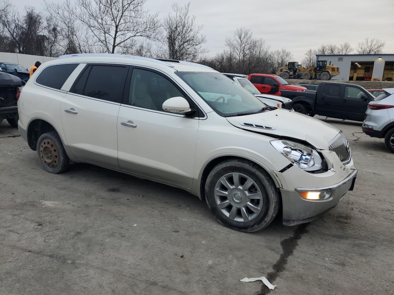 2011 BUICK ENCLAVE CX - Image 4