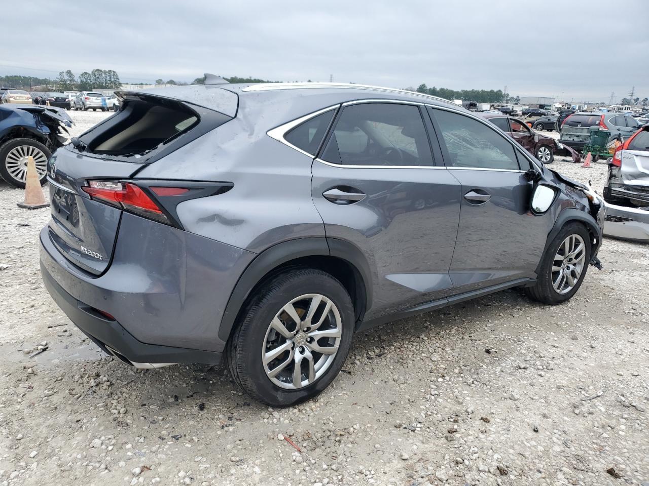 2016 LEXUS NX 200T BA - Фото 3