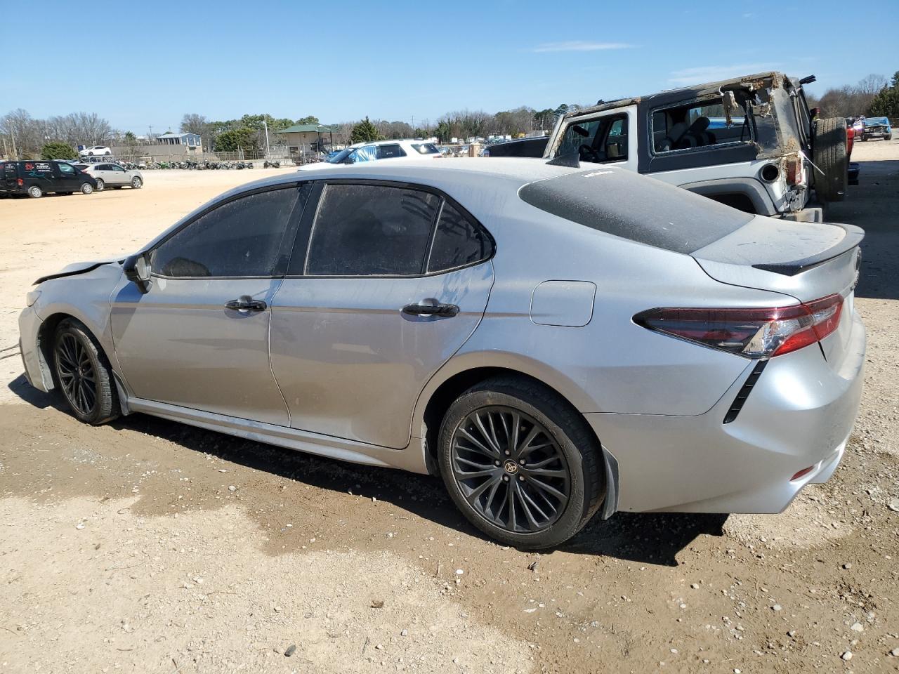 2021 TOYOTA CAMRY SE - Image 2