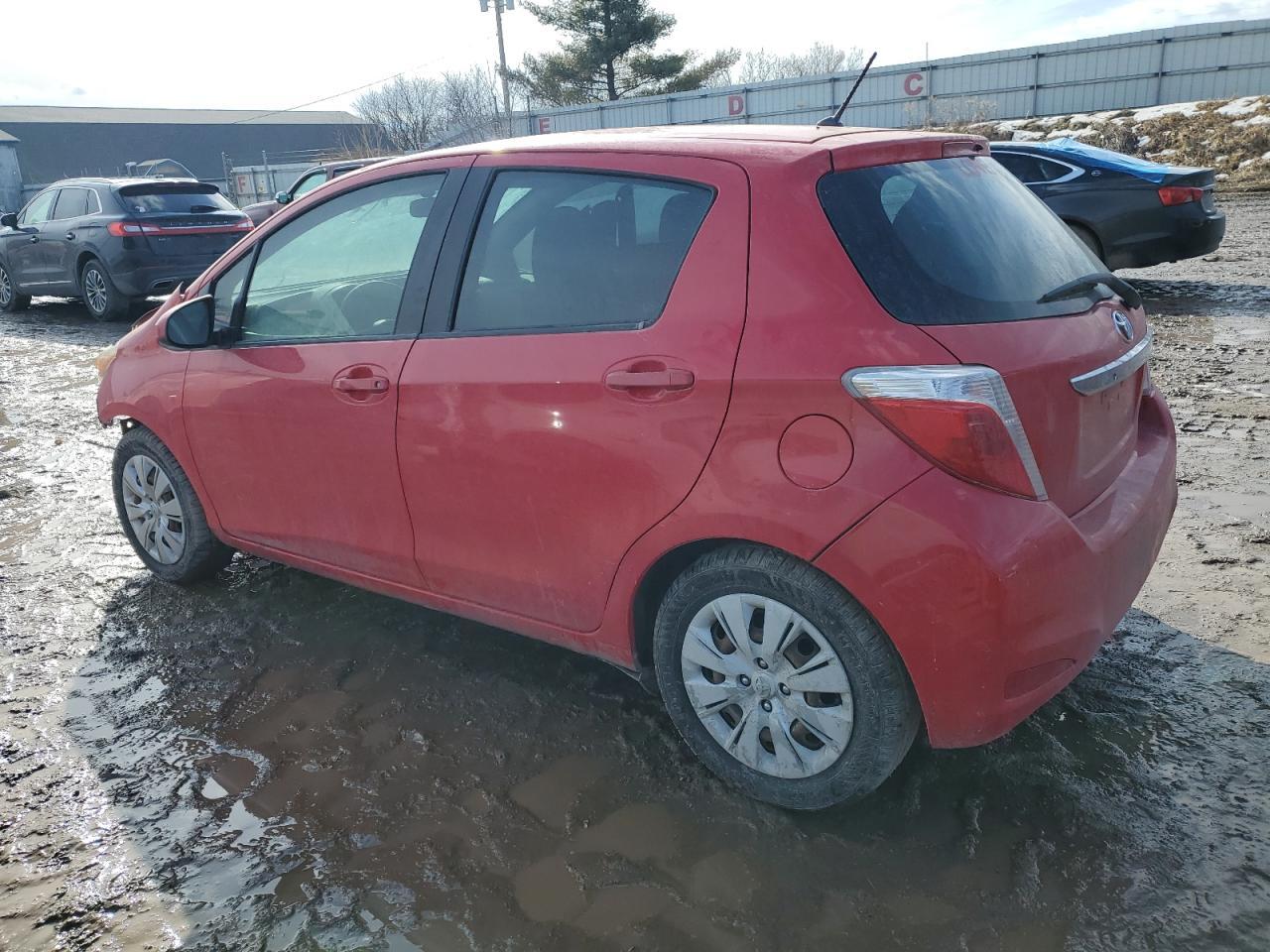 2014 TOYOTA YARIS - Фото 2