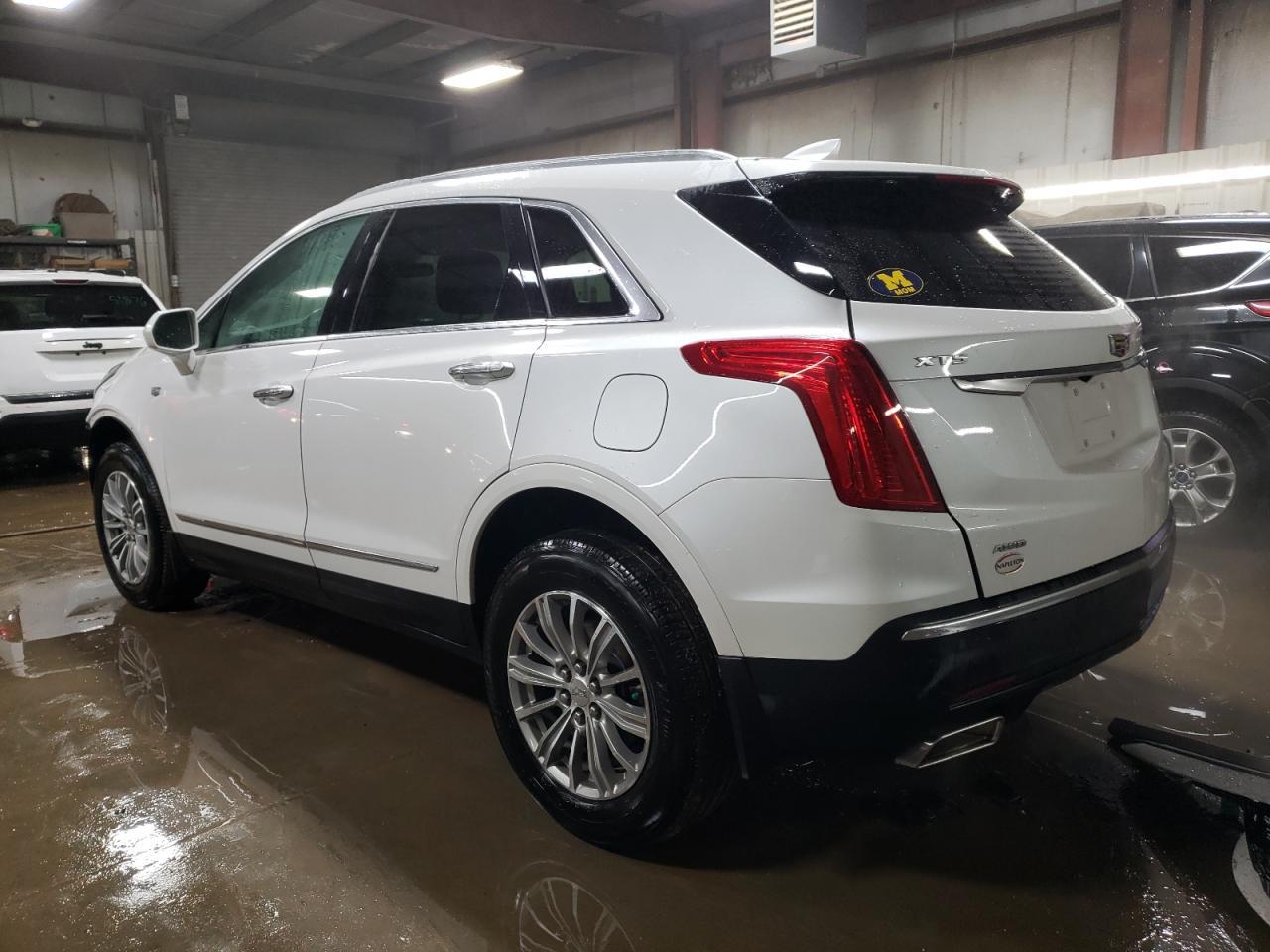 2019 CADILLAC XT5 LUXURY - Фото 2