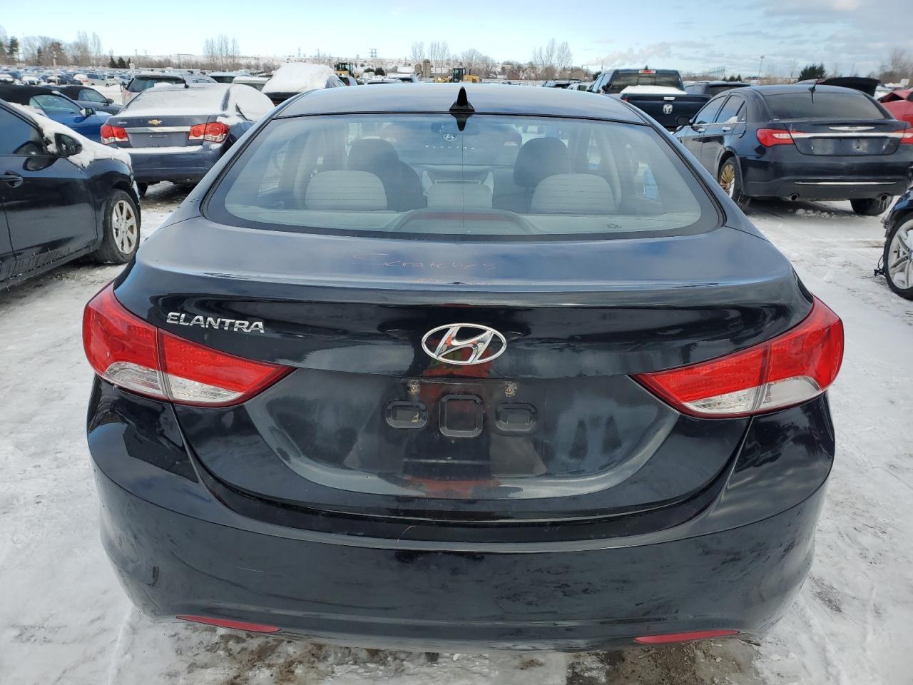 2013 HYUNDAI ELANTRA GL - Image 6