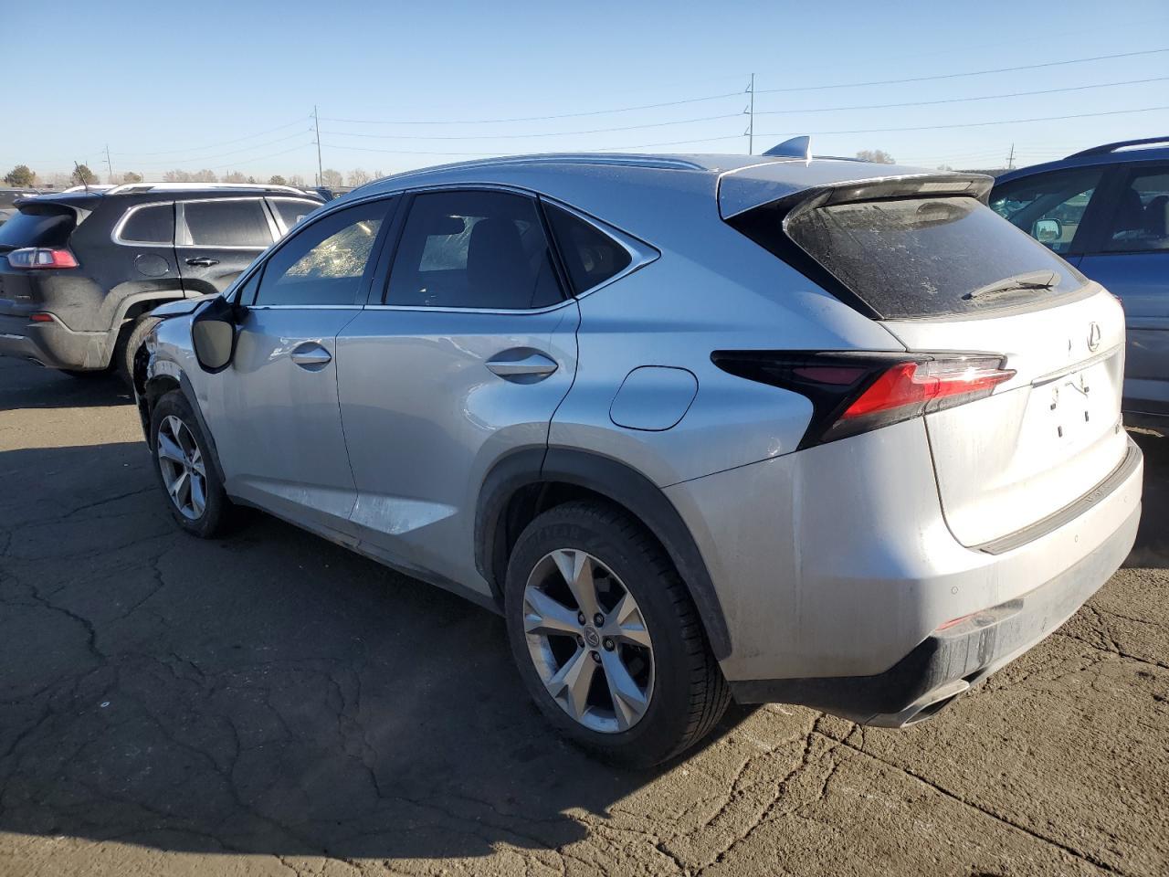 2017 LEXUS NX 200T BA - Фото 2