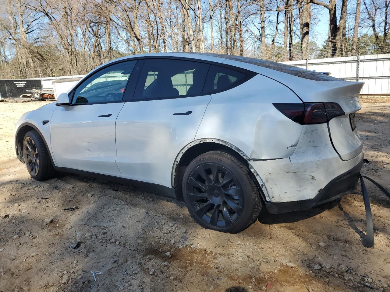 2022 TESLA MODEL Y - Image 2