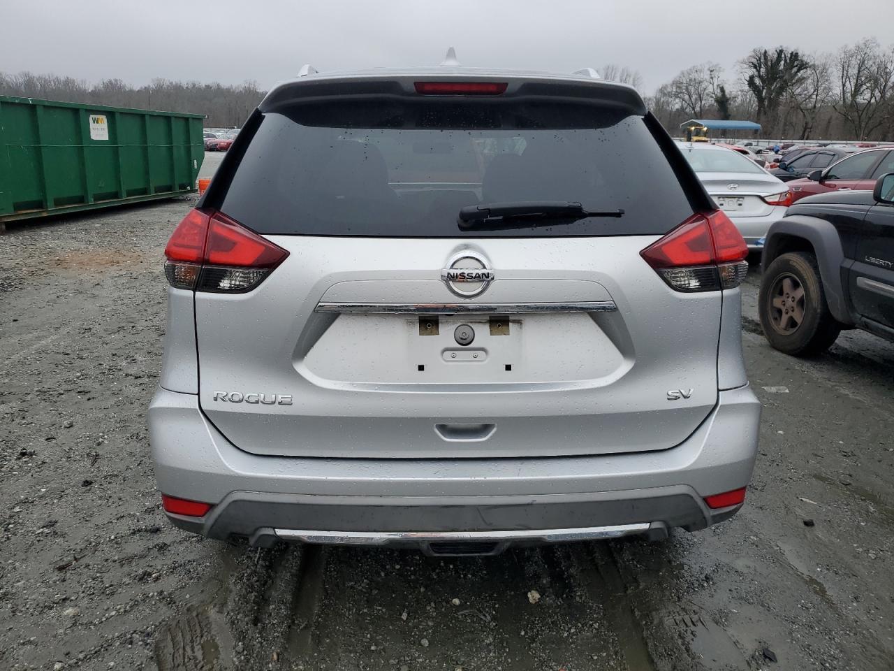 2017 NISSAN ROGUE S - Фото 6