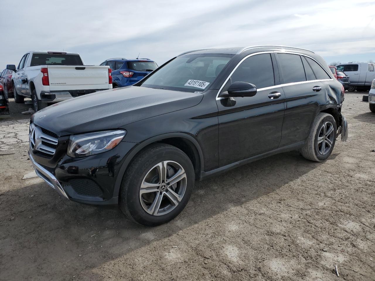 2019 MERCEDES-BENZ GLC 300 4M