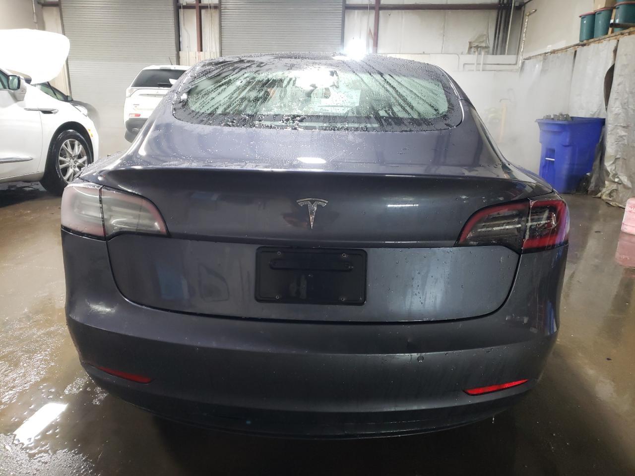 2022 TESLA MODEL 3 - Image 6