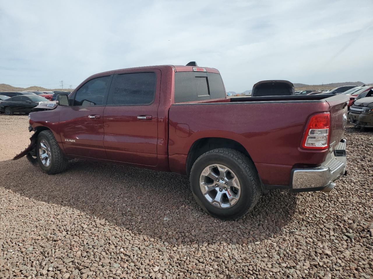 2019 RAM 1500 BIG H - Фото 2