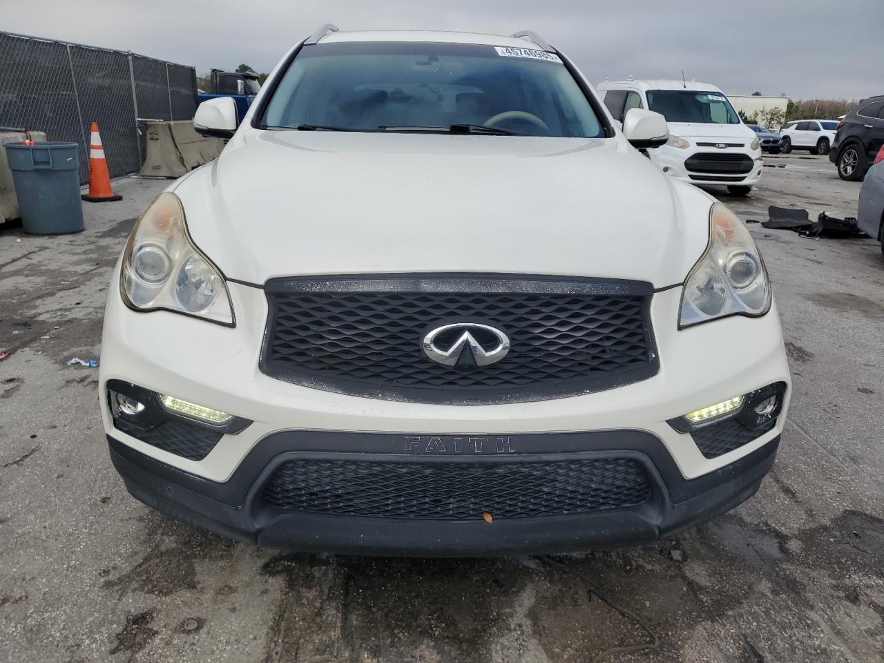 2016 INFINITI QX50 - Image 5