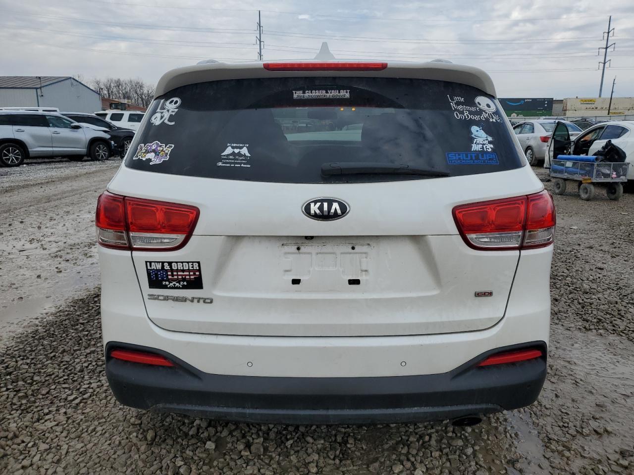 2016 KIA SORENTO LX - Image 6