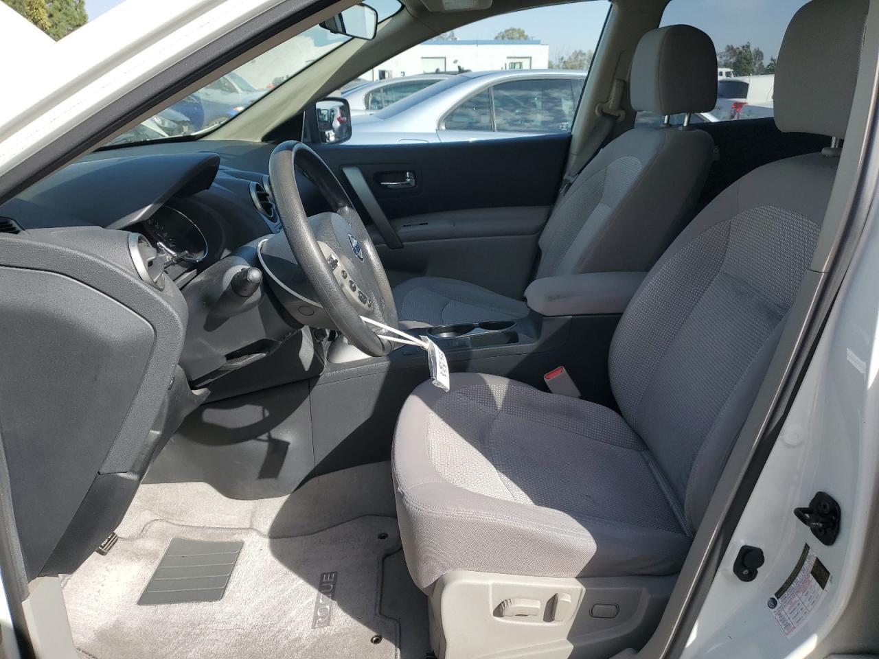 2013 NISSAN ROGUE S - Image 7