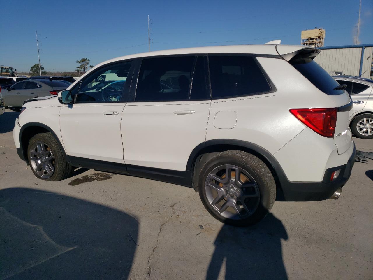 2023 HONDA PASSPORT E - Фото 2