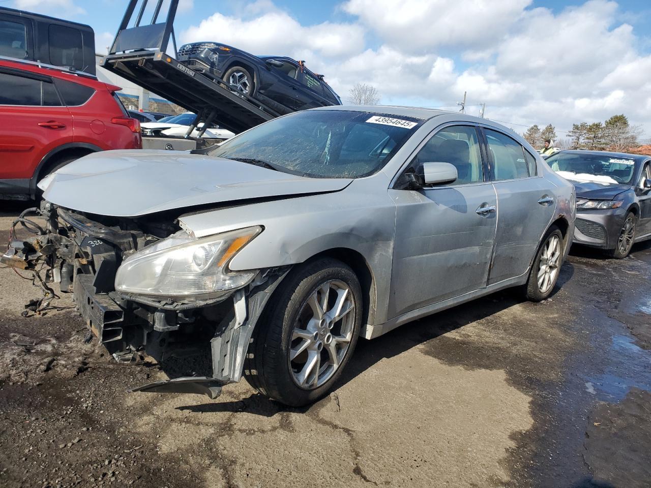 2014 NISSAN MAXIMA S