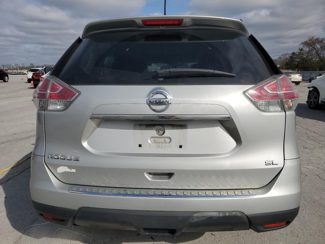 2016 NISSAN ROGUE S - Фото 6