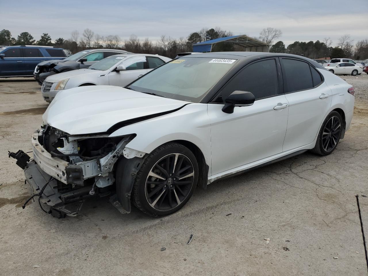 2019 TOYOTA CAMRY XSE