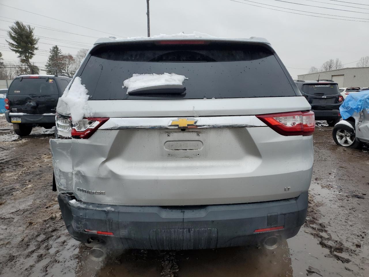 2018 CHEVROLET TRAVERSE L - Фото 6