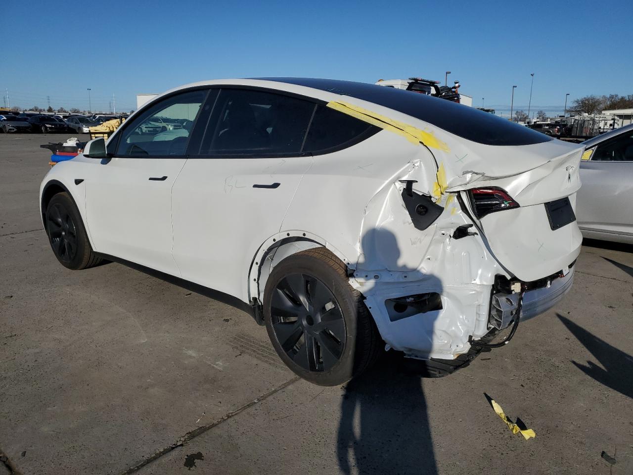 2025 TESLA MODEL Y - Image 2