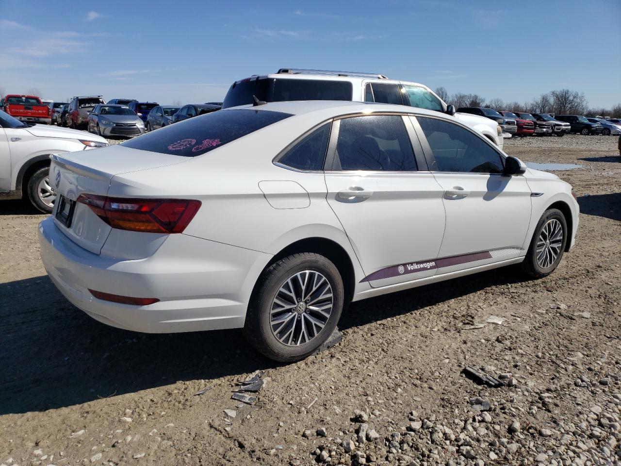 2019 VOLKSWAGEN JETTA SEL - Фото 3