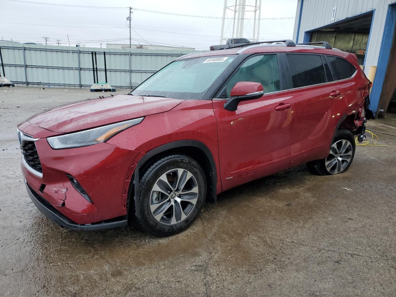 2024 TOYOTA HIGHLANDER