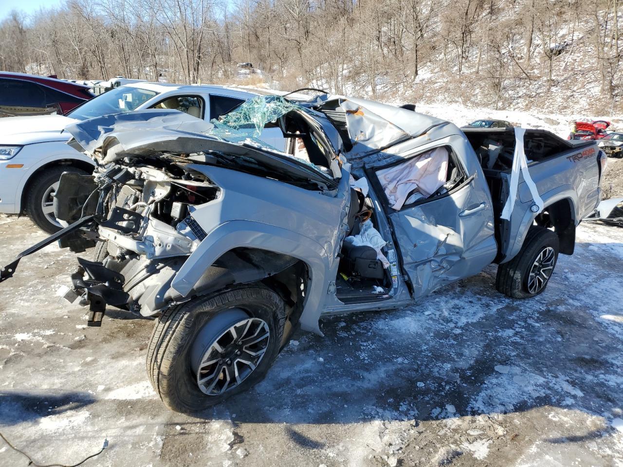 2020 TOYOTA TACOMA DOU