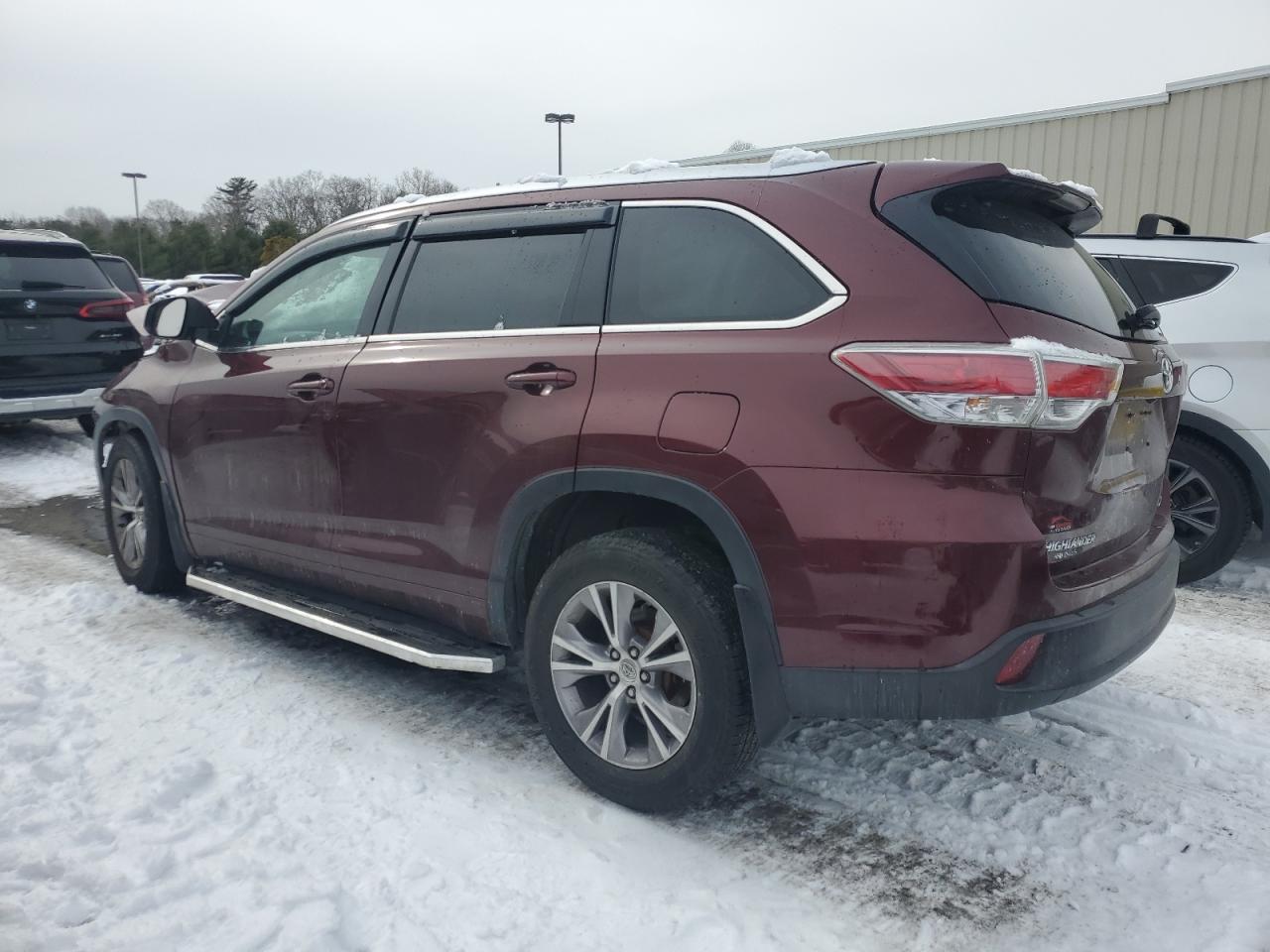 2015 TOYOTA HIGHLANDER - Image 2