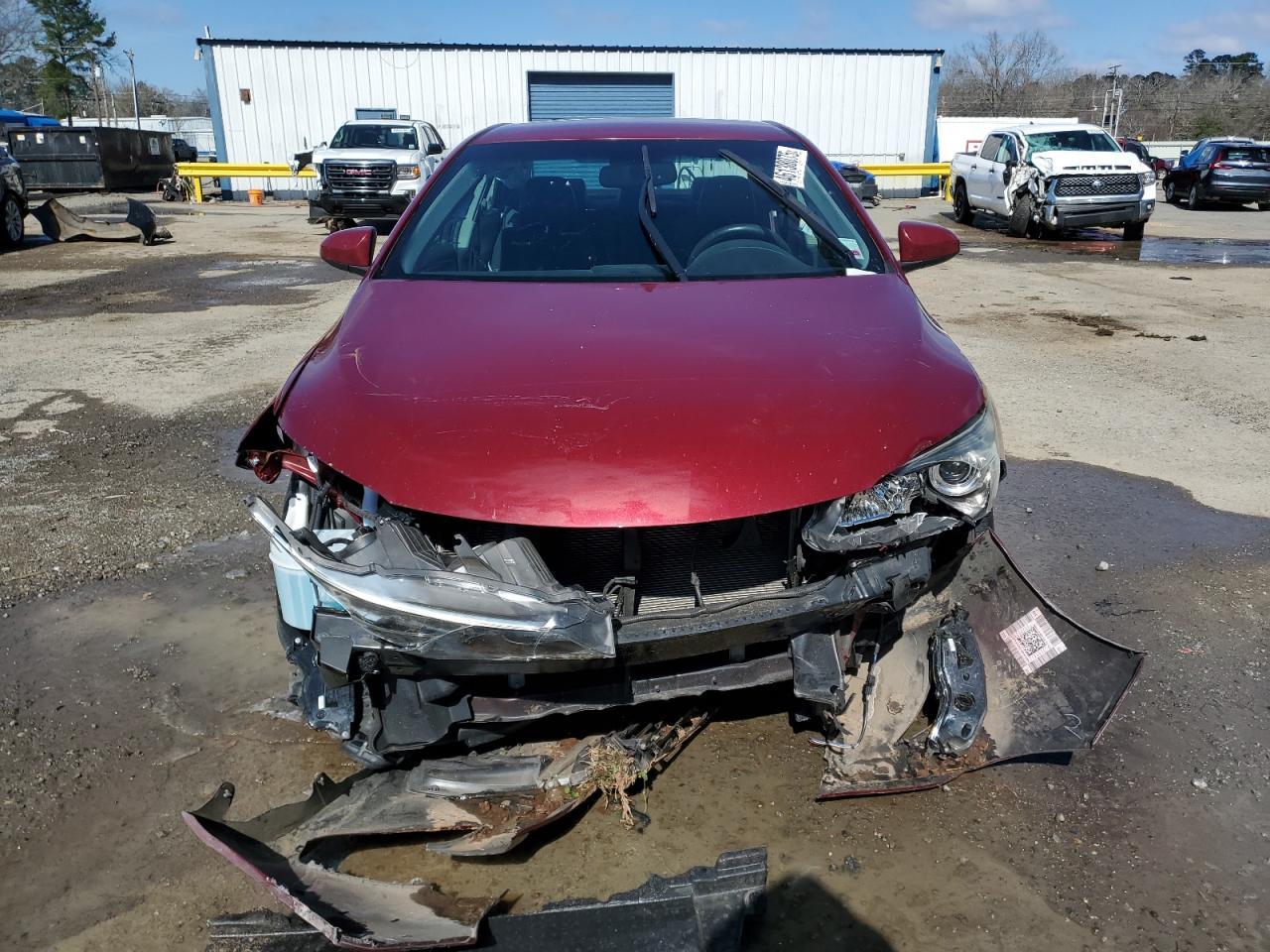 2016 TOYOTA CAMRY LE - Image 5