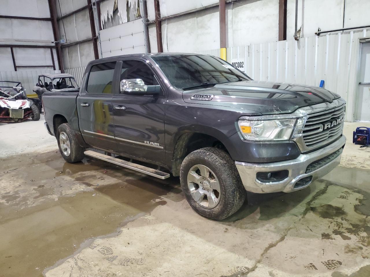 2019 RAM 1500 BIG H - Фото 4