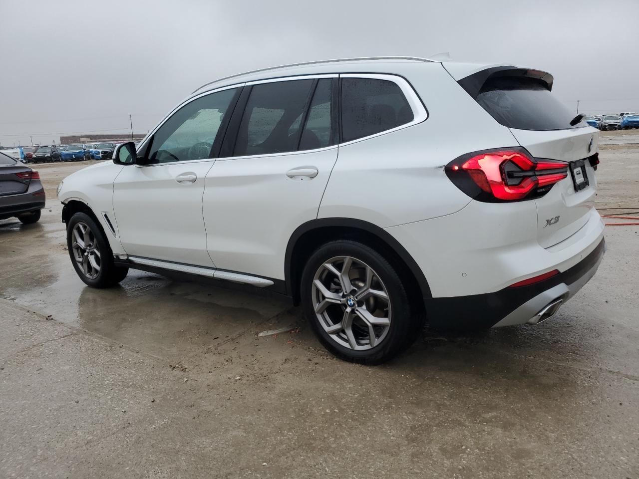 2023 BMW X3 XDRIVE3 - Image 2