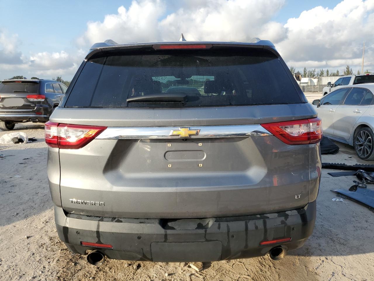 2018 CHEVROLET TRAVERSE L - Фото 6